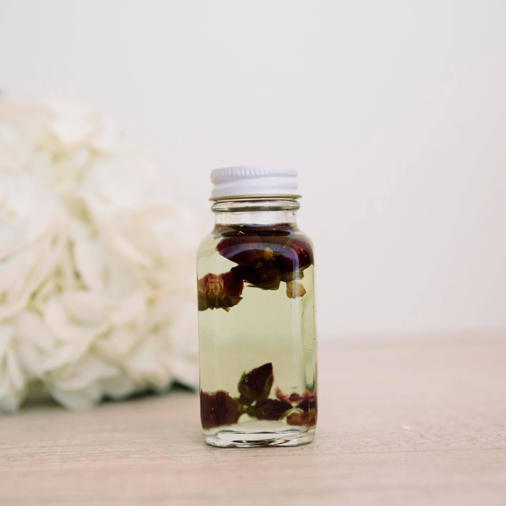 Botanical Bath Oil (Rose)